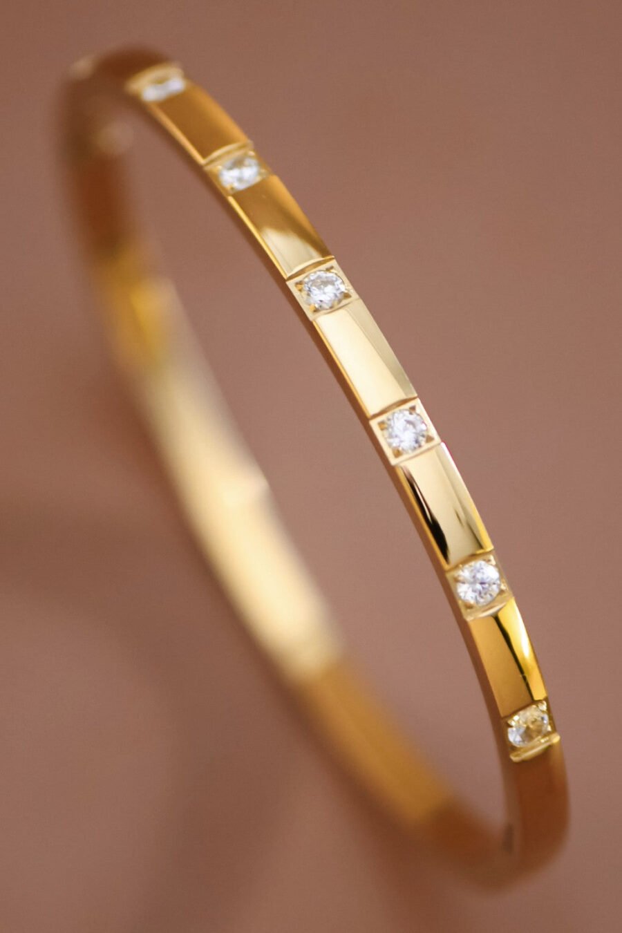 18K Gold Plated Waterproof Stainless Steel Bangle - 7615