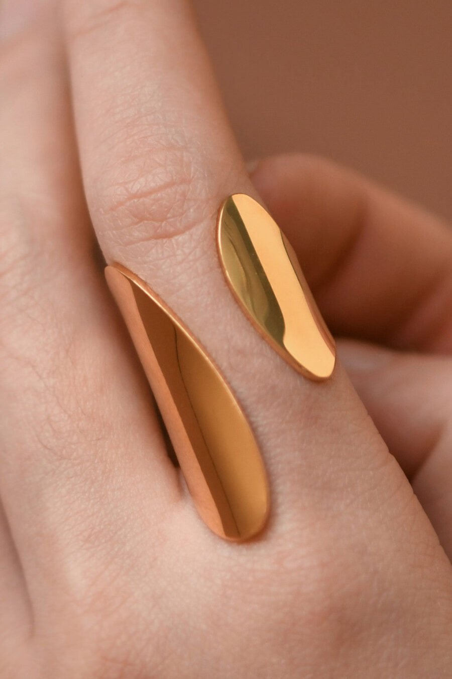 18K Gold Plated Waterproof Stainless Steel Ring - 7961